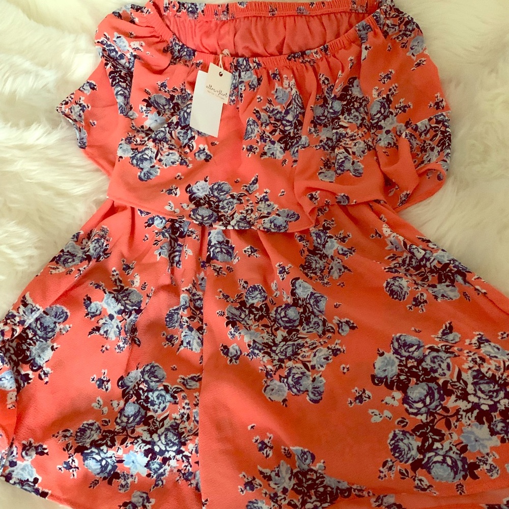 NWT brand new Salmon Romper size M
